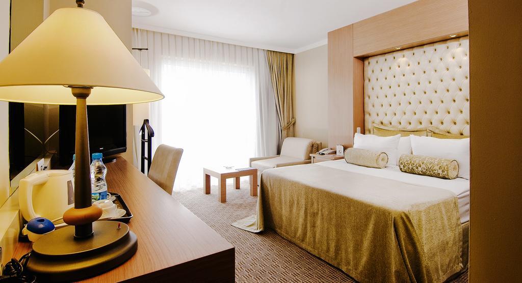Alkoclar Exclusive Kemer Otel ภายนอก รูปภาพ